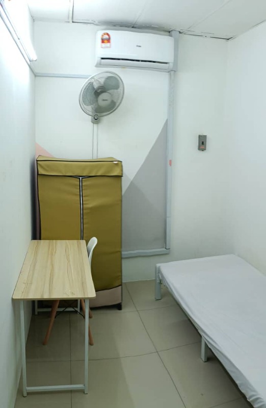 room for rent, single room, taman tun dr ismail, *Single Room @ TTDI near MRT TTDI Station