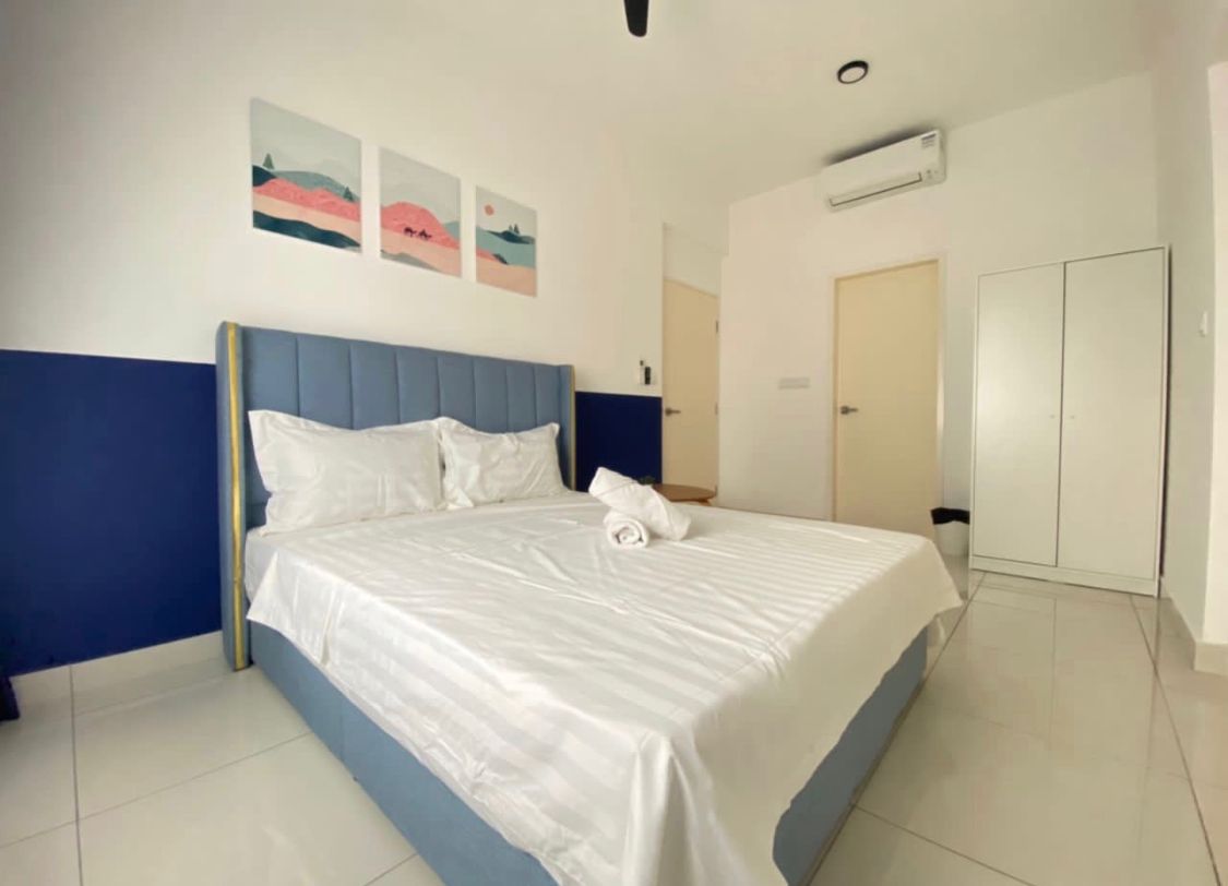 room for rent, master room, oxley tower, FULLY FURNISHED ROOM
