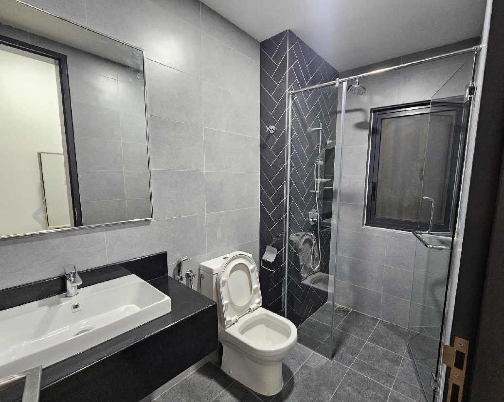 room for rent, full unit, suriamas sunway, Fully Furnished Condominium For Rent WhatsApp @zero,one,seven, seven,four,three,five,two, seven,one