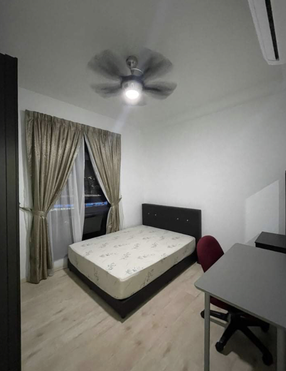 room for rent, studio, cyberia smarthomes roundabout, Send the owner a message on WhatsApp if you want to RENT the unit Telegram(@amdanbinibrahim).