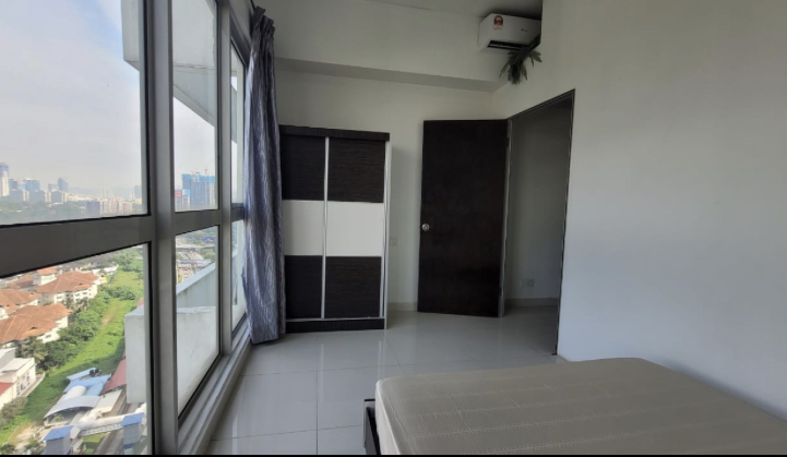 room for rent, studio, jalan utama, Send the owner a message on WhatsApp if you want to RENT the unit Telegram(@amdanbinibrahim).