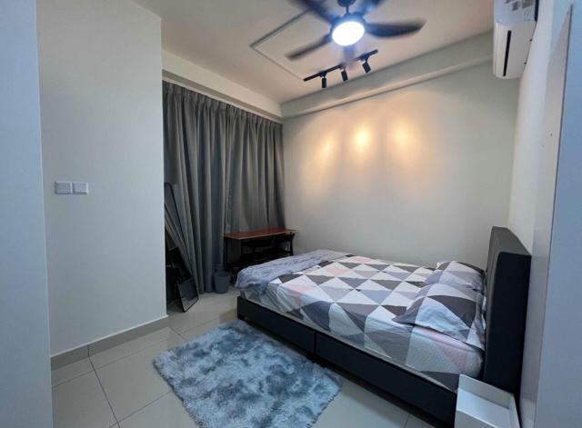 room for rent, full unit, happy garden, Fully furnished condominium