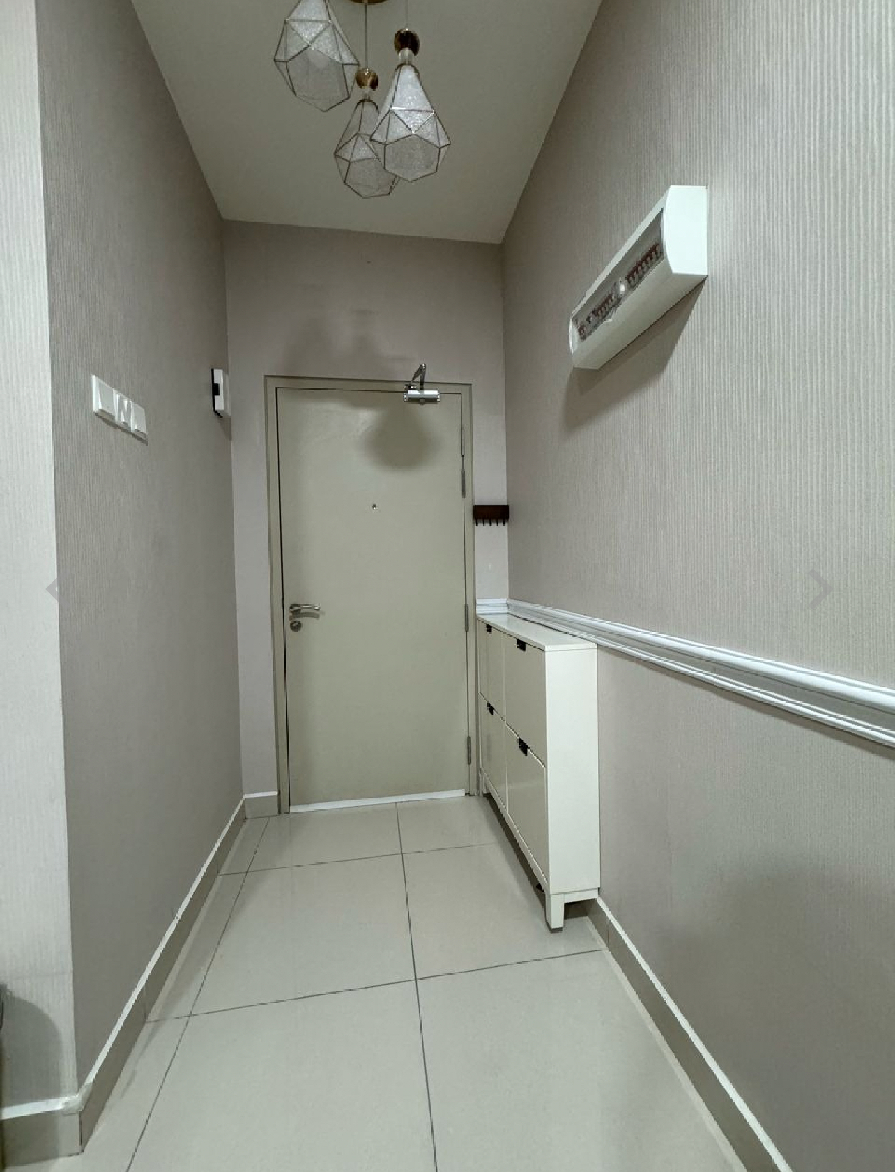 room for rent, master room, laman seri business park, Send the owner a message on WhatsApp/facebook if you want to RENT the unit facebook (Mohammed Nhat)&Telegram(@muhammednhat101) Fully furnished non sharing :(comfortable)
