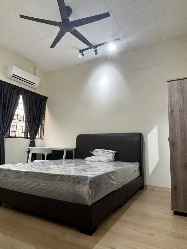 room for rent, studio, one south, Fully furnished studio