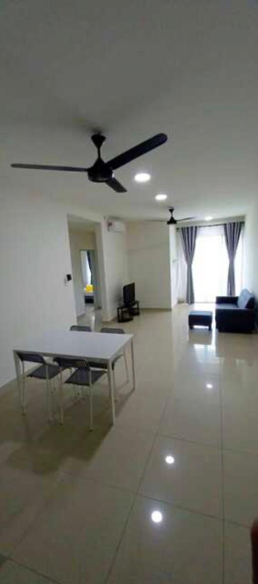 room for rent, master room, vista millennium condo, Fully Furnished 2bedroom Comfortable