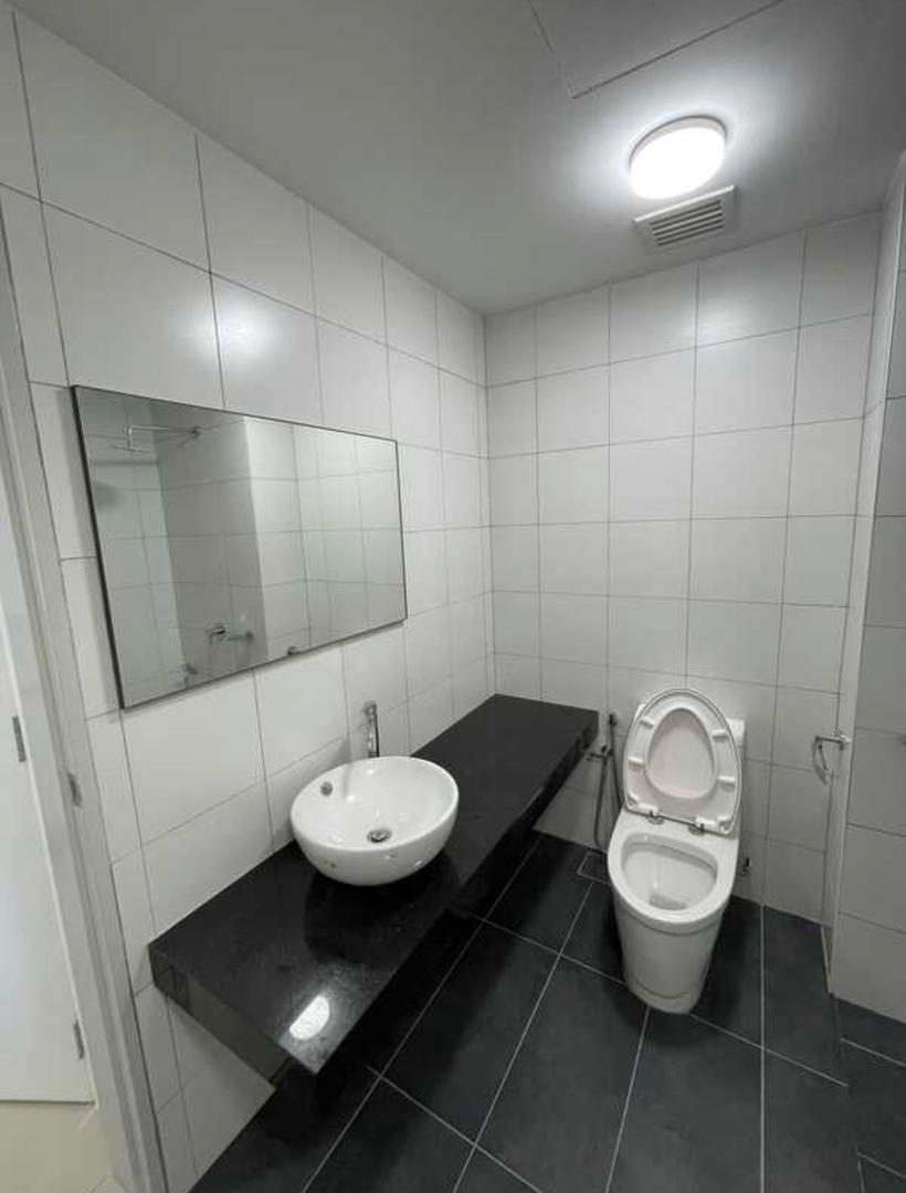 room for rent, master room, ara damansara, master bedroom also got private bathroom